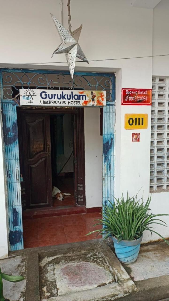 Gurukulam Hostel Puducherry Buitenkant foto
