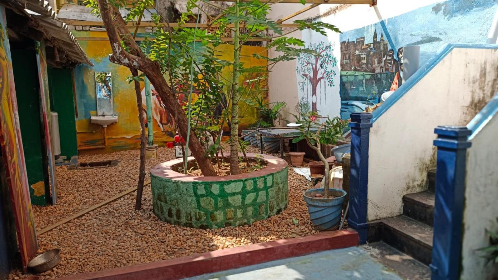 Gurukulam Hostel Puducherry Buitenkant foto
